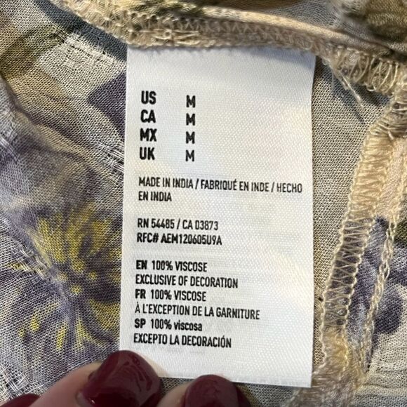 NWT AMERICAN EAGLE Floral Peasant Blouse Tie Front Bell Sleeves Cream Purple Med - Picture 6 of 6